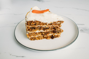 Rebanada de pastel de zanahoria