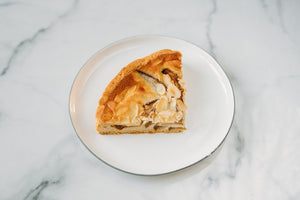 Slice Pear Pie